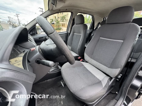 CELTA 1.0 MPFI LT 8V