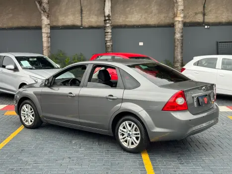 FOCUS 2.0 Sedan 16V