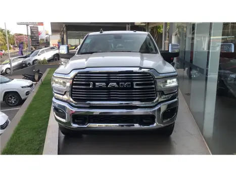 2500 6.7 I6 TURBO DIESEL LARAMIE NIGHT EDITION CD 4X4 AUTOMÁ