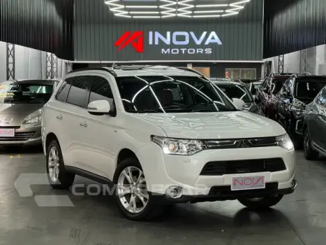 OUTLANDER - 3.0 GT 4X4 V6 24V 4P AUTOMÁTICO
