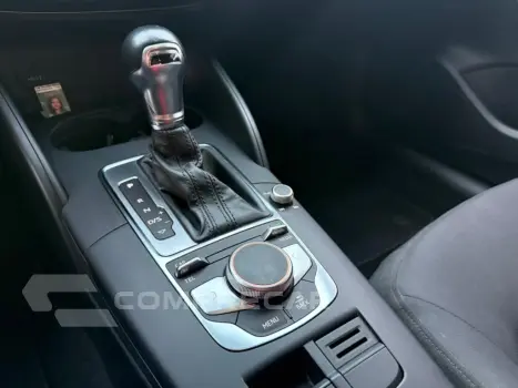 A3 1.4 TFSI SEDAN AMBIENTE 16V FLEX 4P TIPTRONIC