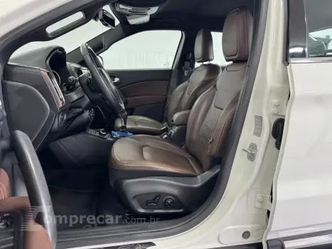 TORO 2.0 16V Turbo Ranch 4WD AT9