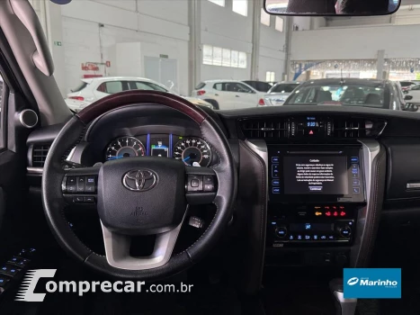 HILUX SW4 2.7 SRV 7 LUGARES 4X2 16V FLEX 4P AUTOM