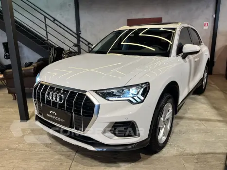 Audi Q3 2.0 40 4P TFSI SPORTBACK PERFORMANCE BLACK QUATTRO TIPTRO 4 portas