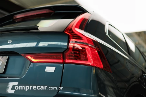 XC60 2.0 T8 HYBRID MOMENTUM AWD GEARTRONIC