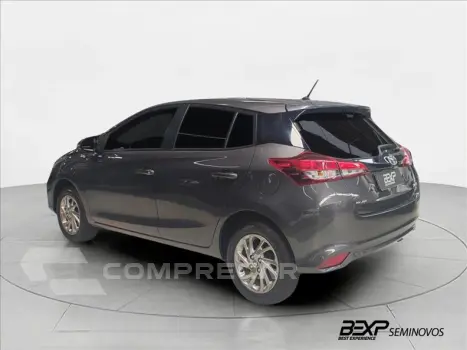 YARIS 1.5 16V XS