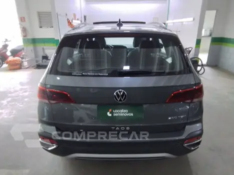 TAOS 1.4 250 TSI TOTAL FLEX HIGHLINE AUTOMÁTICO