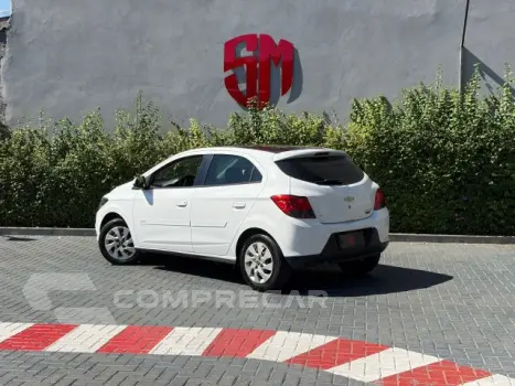 ONIX - 1.4 MPFI LT 8V 4P MANUAL
