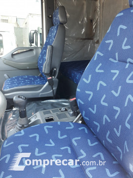 Iveco tector 240E22