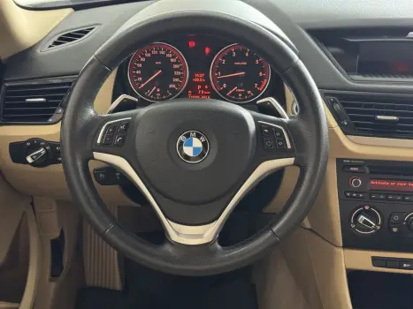 X1 2.0 16V 4P SDRIVE 20I ACTIVEFLEX TURBO AUTOMÁTICO