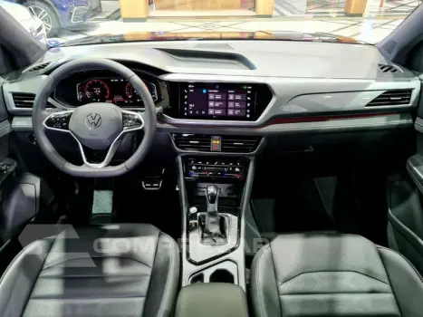 TAOS 1.4 250 TSI HIGHLINE