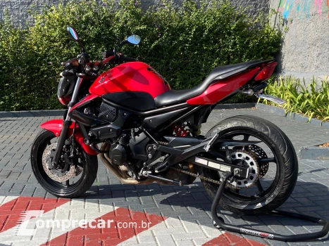 XJ6 N