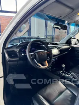 Hilux CD SRX 4x4 2.8 TDI 16V Diesel Aut.