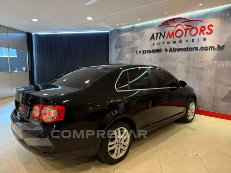 Jetta 2.5 20V 4P 170CV AUTOMÁTICO
