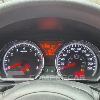 VERSA SL 1.6 16V Flex Fuel 4p Mec.