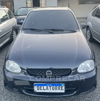 Corsa Sedan 1.0 4P WIND