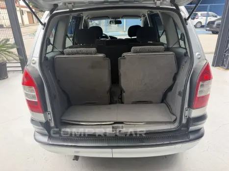 ZAFIRA 2.0 MPFI ELEGANCE 8V FLEX 4P AUTOMÁTICO