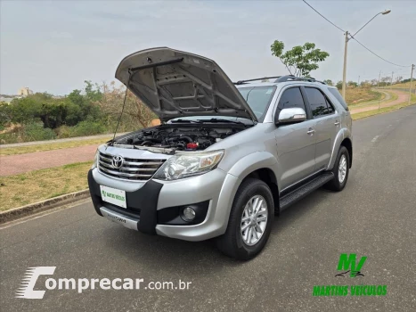 HILUX SW4 2.7 SR 4X2 16V