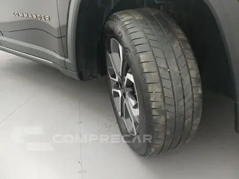 COMMANDER 1.3 T270 TURBO FLEX LIMITED AT6