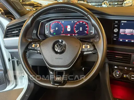 JETTA 1.4 250 TSI TOTAL FLEX R-LINE TIPTRONIC