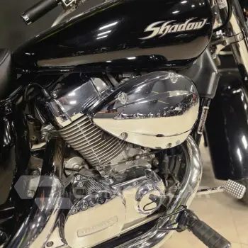 VT 750 SHADOW