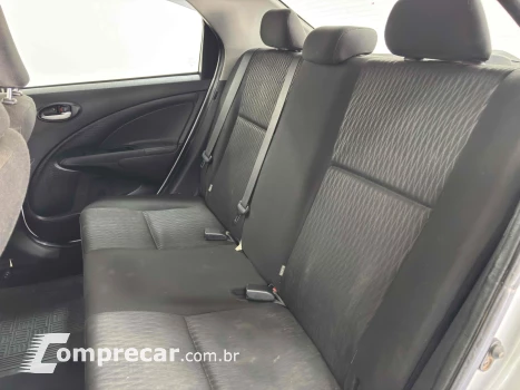 ETIOS 1.5 X PLUS SEDAN 16V FLEX 4P AUTOMÁTICO
