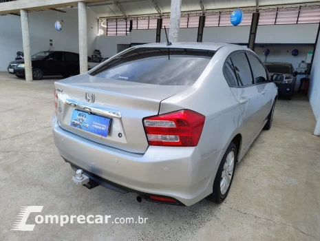 CITY 1.5 LX Sedan 16V