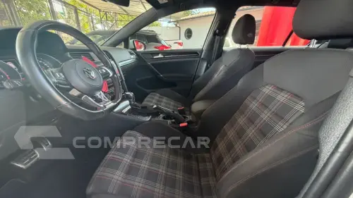 Golf 2.0 4P GTI TURBO AUTOMÁTICO