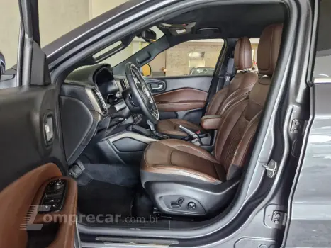 TORO 2.0 16V Turbo Ranch 4WD AT9