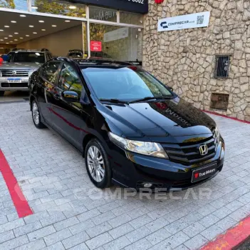 CITY 1.5 LX Sedan 16V