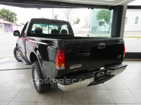F-250 3.9 XLT 4X2 CS DIESEL 2P MANUAL