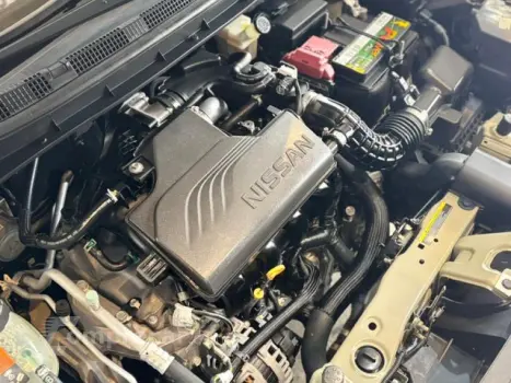 KICKS - 1.6 16V S 4P XTRONIC