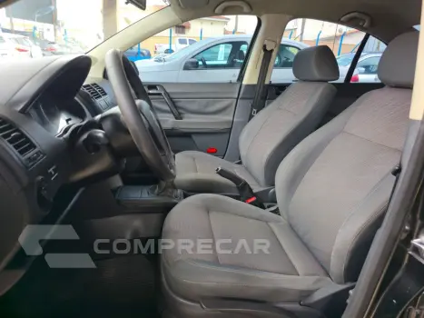 Polo Sedan 1.6 4P COMFORTLINE FLEX