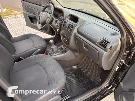 CLIO 1.0 Expression 16V Hi-power