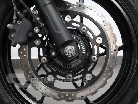 KAWASAKI Z400 ABS