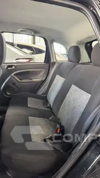 FIESTA 1.6 MPI Class Hatch 8V