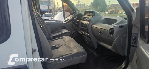 MASTER 2.5 DCI Escolar L1h1 16 Lugares 16V