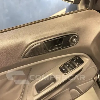 EcoSport SE 1.6 16V Flex 5p Mec.