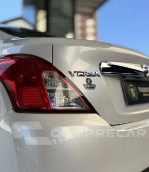 VERSA SL 1.6 16V FlexStart 4p Aut.