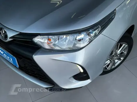 YARIS 1.5 16V FLEX SEDAN XL LIVE MULTIDRIVE