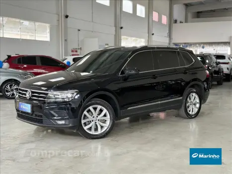 Volkswagen TIGUAN 1.4 250 TSI TOTAL FLEX ALLSPACE COMFORTLIN 4 portas