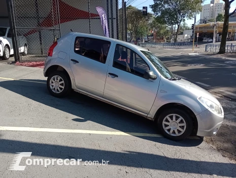 Renault SANDERO 1.0 12V SCE Authentique 4 portas