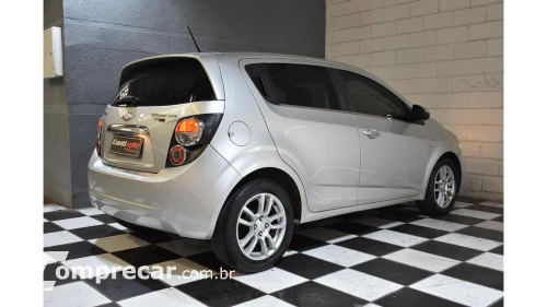 SONIC HATCH - 1.6 LTZ 16V 4P AUTOMÁTICO