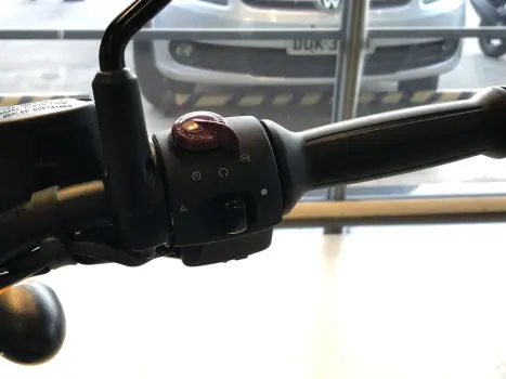 Hunter Dapper 350cc ABS