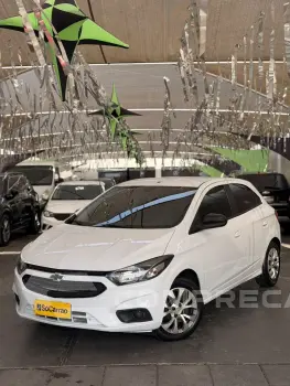 CHEVROLET ONIX HATCH 1.0 12V Flex 5p Mec. 4 portas