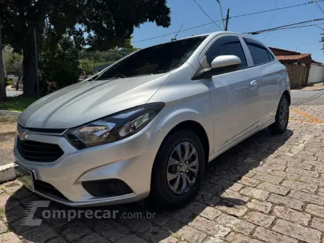 CHEVROLET ONIX HATCH LT 1.0 8V FlexPower 5p Mec. 4 portas