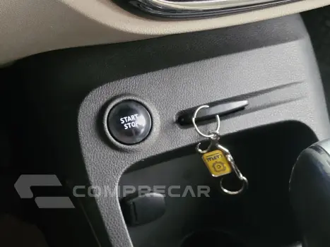 CAPTUR Intense 2.0 16V Flex 5p Aut.