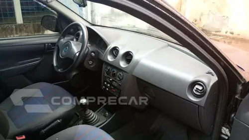 CELTA 1.0 MPFI Spirit 8V