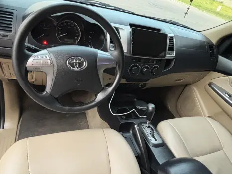 HILUX 2.7 SR 4X2 CD 16V