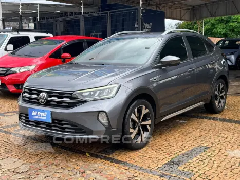 Volkswagen NIVUS 1.0 200 TSI Highline 4 portas